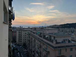 Vendita Esavani, Genova