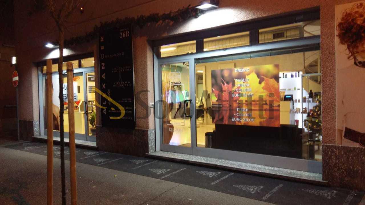 Affitto 2 vetrine, Cesano Maderno Affitto 2 vetrine, Cesano Maderno foto