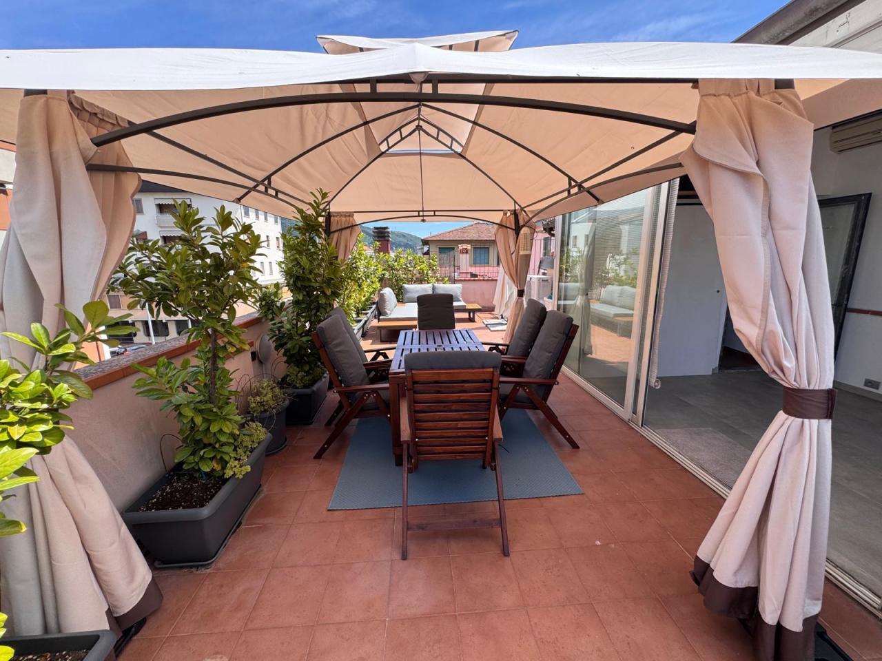 Vendita Trivani, Prato Vendita Trivani, Prato foto