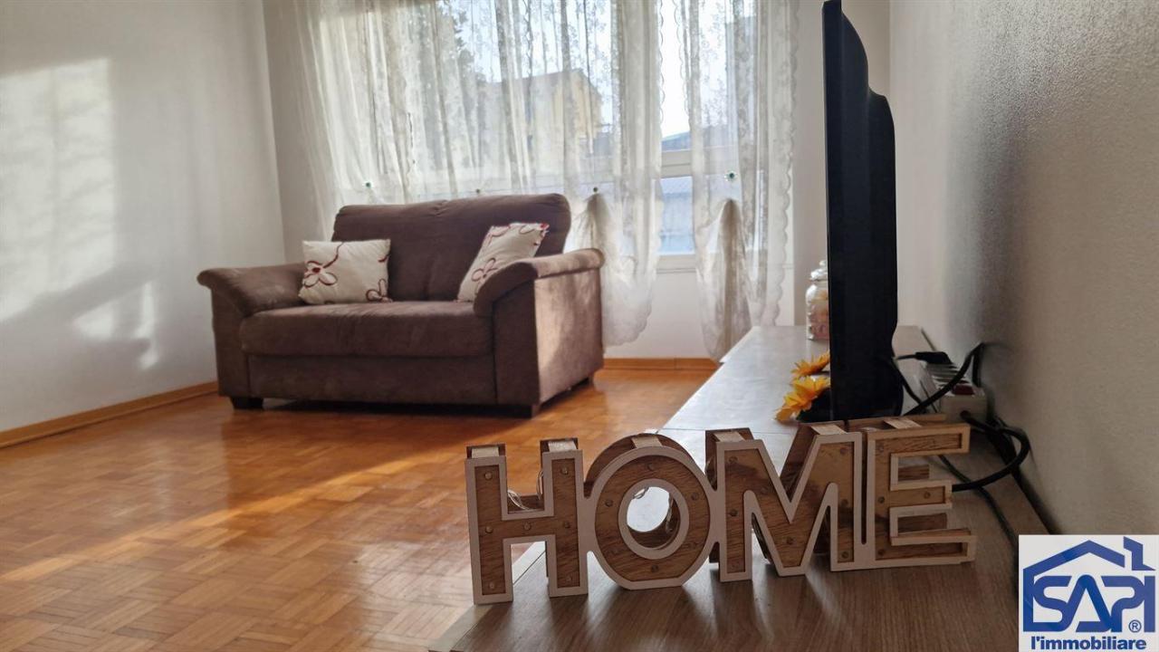 Affitto Appartamento, Milano foto