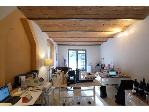 Affitto COMMERCIALE, Montespertoli foto