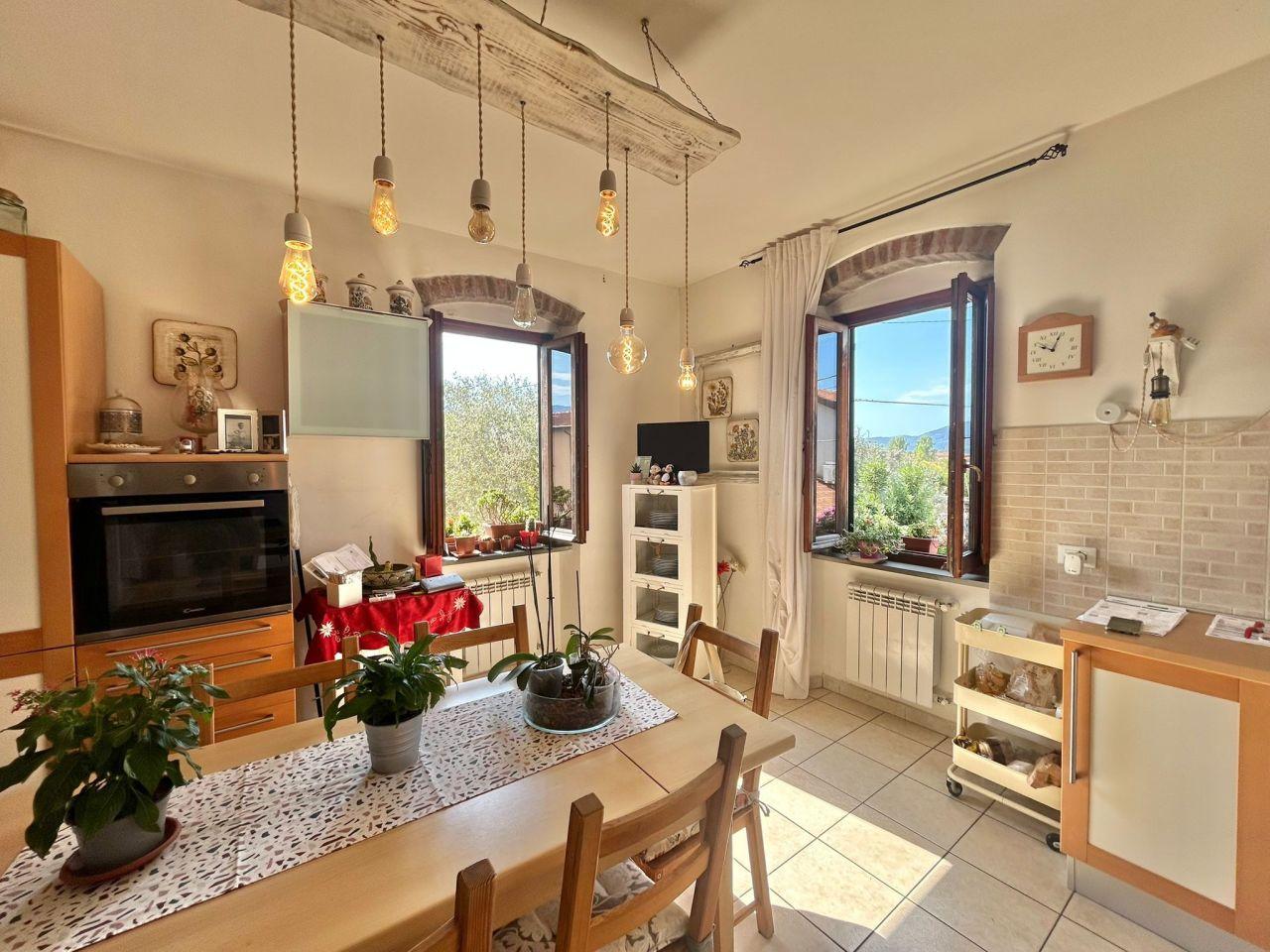 Vendita Quadrivani, Sarzana Vendita Quadrivani, Sarzana foto