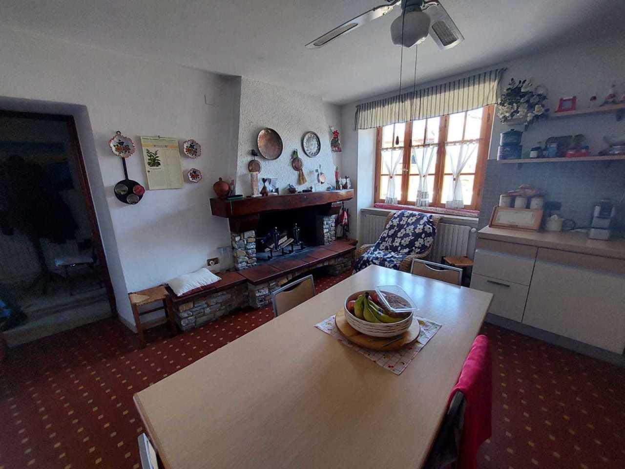 Vendita Esavani, Castelnuovo Magra foto