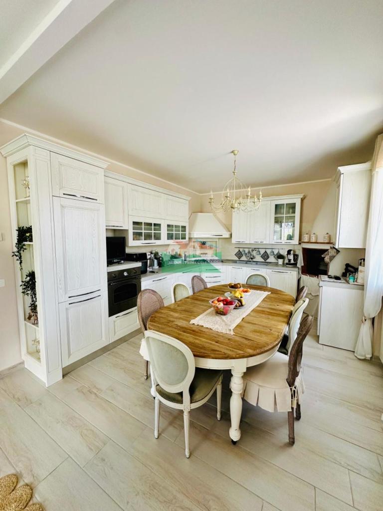 Vendita Quadrivani, Ravenna foto