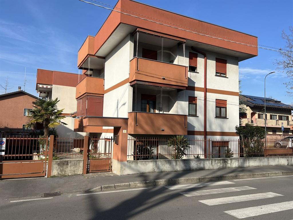 Vendita Immobile Commerciale, Cesate foto