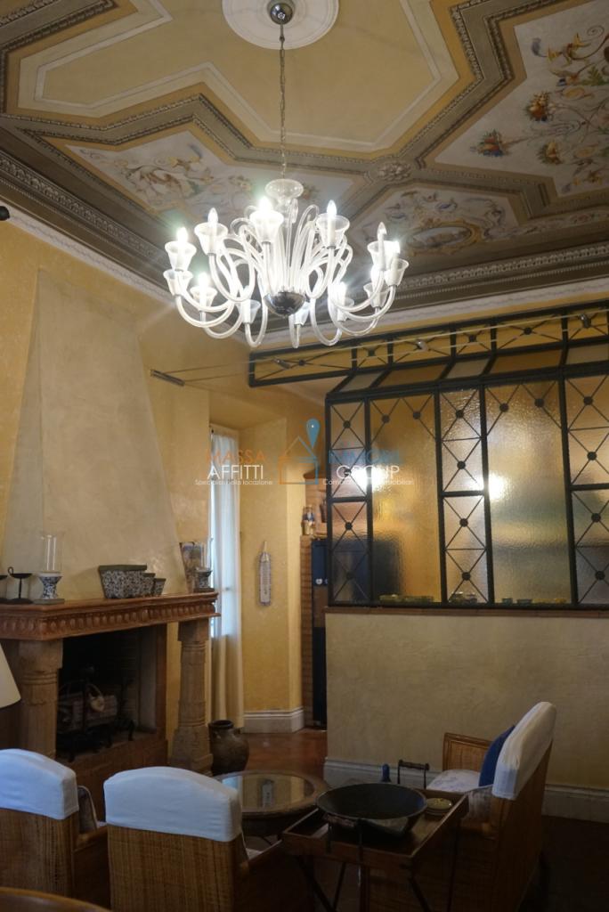 Vendita Esavani, Carrara foto