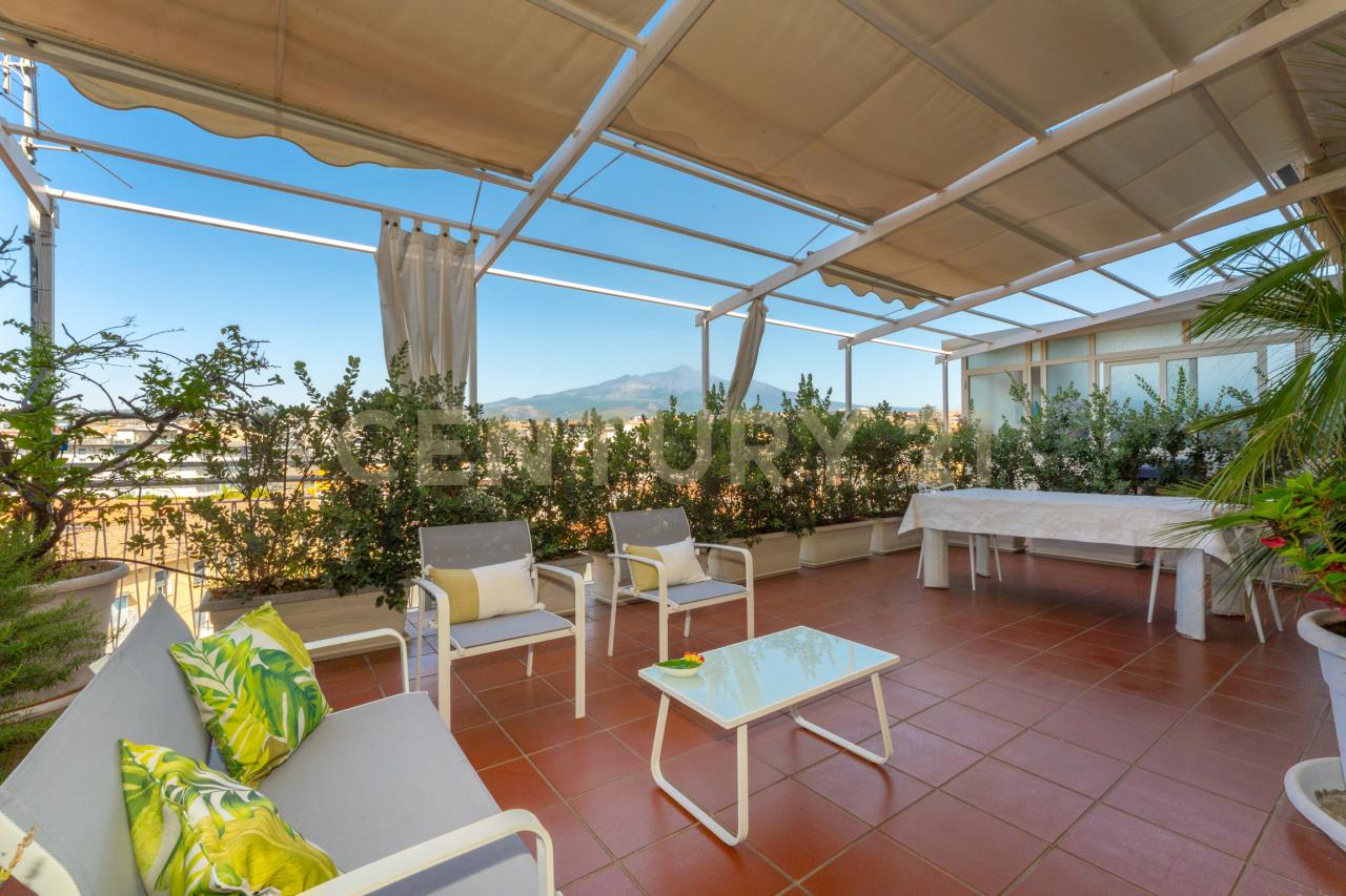 Vendita Pentavani, Acireale foto