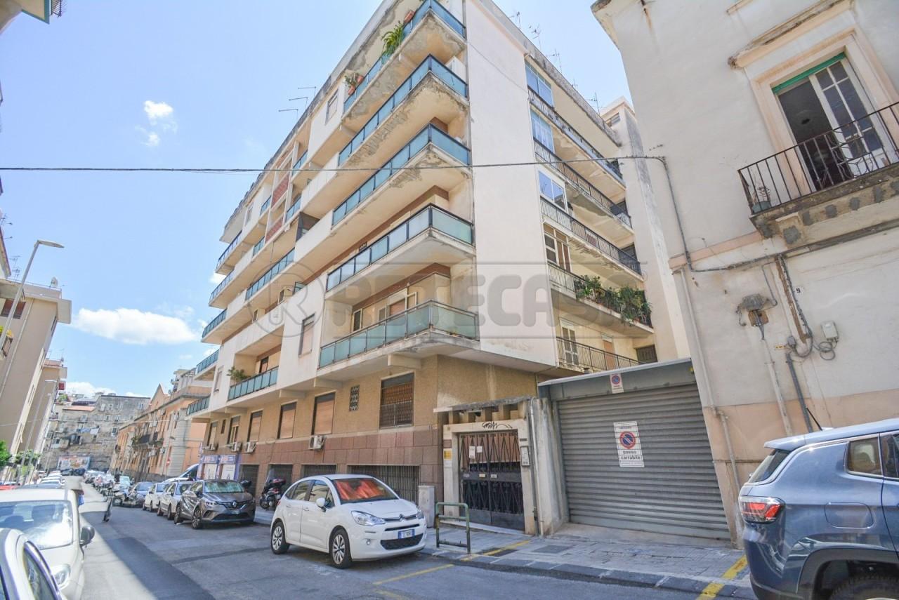 Vendita Quadrivani, Messina foto