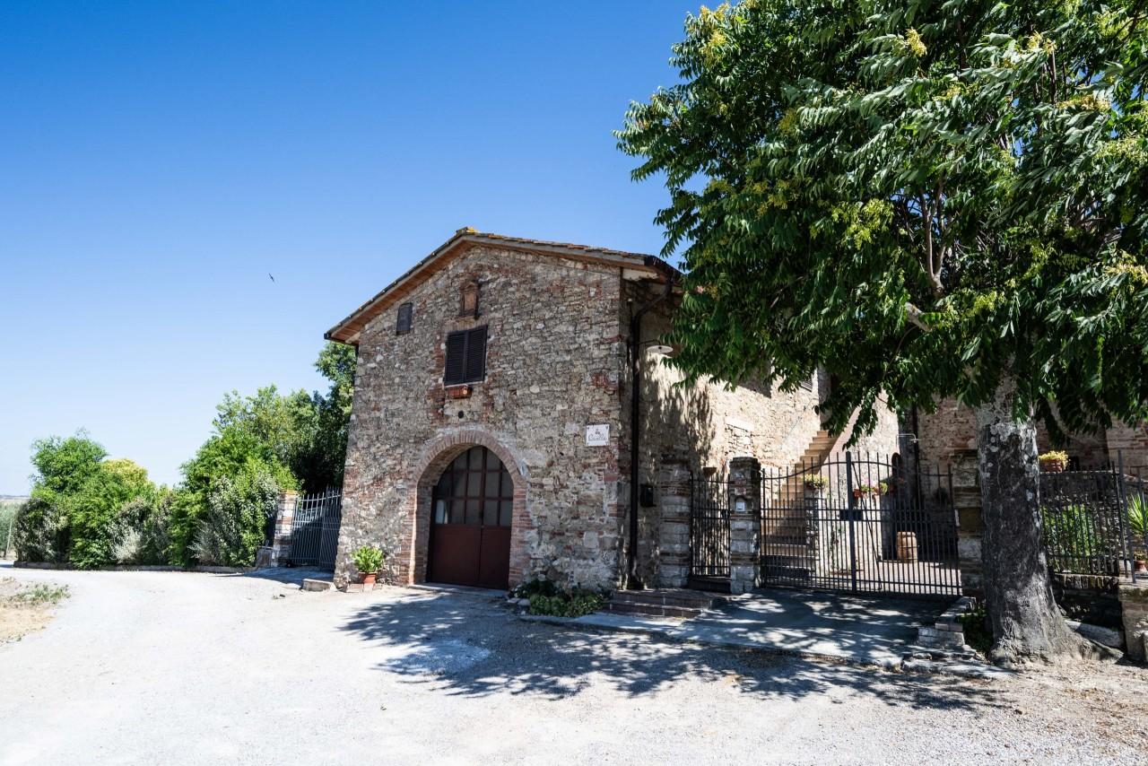 Vendita Multivani, Asciano foto