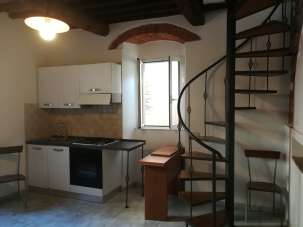 Vendita Bivani, Carrara
