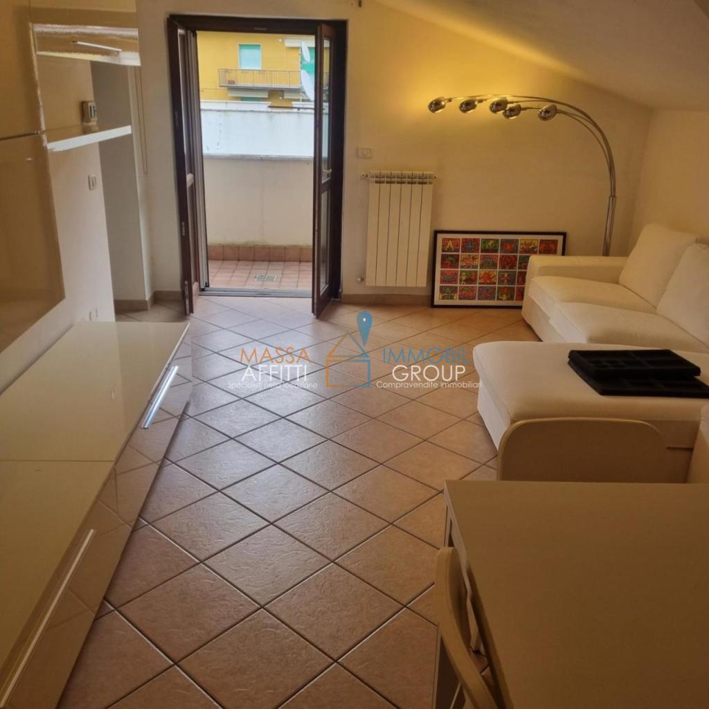 Vendita Trivani, Massa foto