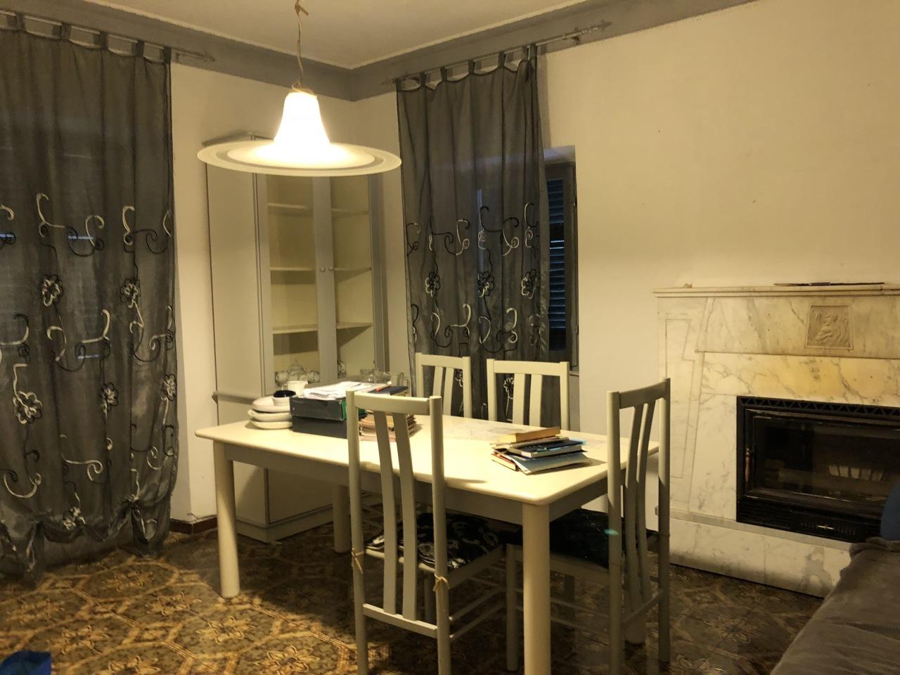 Vendita Quadrivani, Carrara Vendita Quadrivani, Carrara foto