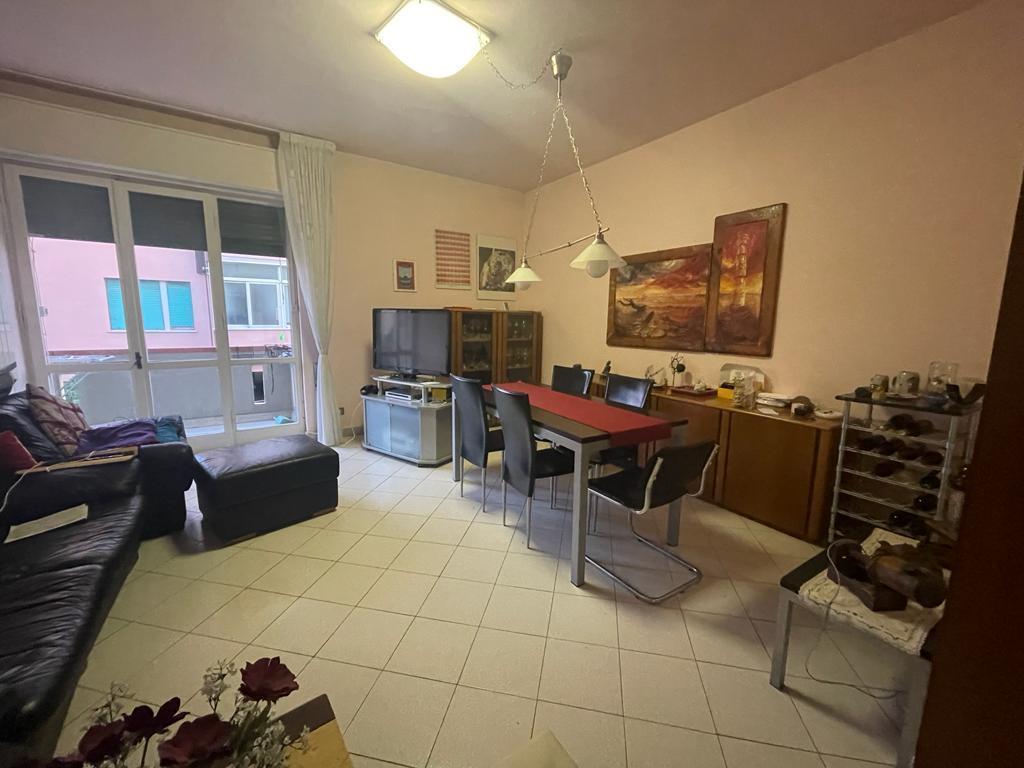 Vendita Quadrivani, Carrara foto