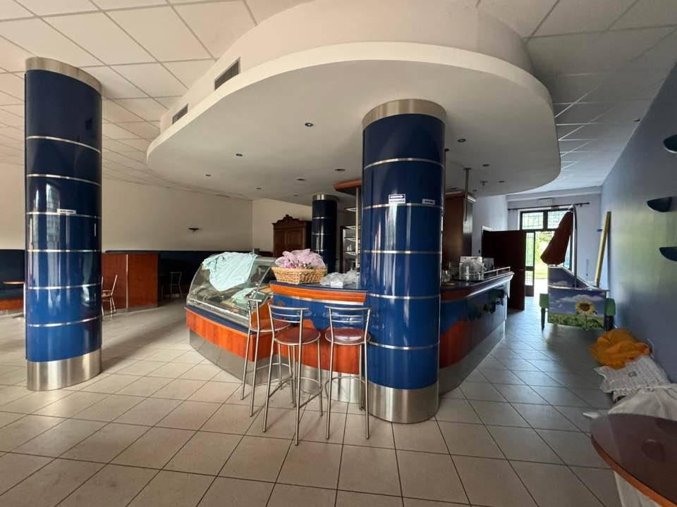 Affitto Attività commerciale, Cuggiono foto