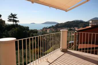 Vendita Esavani, Lerici