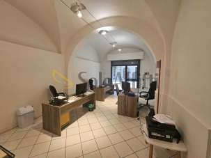 Affitto 2 vetrine, Fucecchio