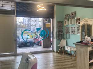 Affitto 1 vetrina, Novara Affitto 1 vetrina, Novara