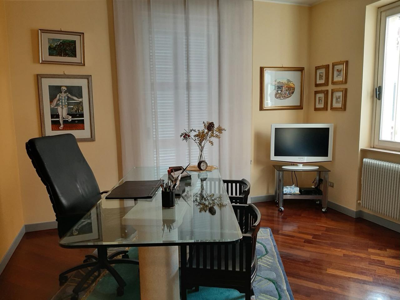 Vendita Trivani, Piacenza foto