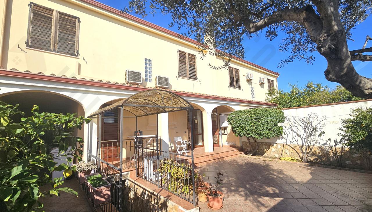 Vendita Quadrivani, Quartu Sant'Elena Vendita Quadrivani, Quartu Sant'Elena foto