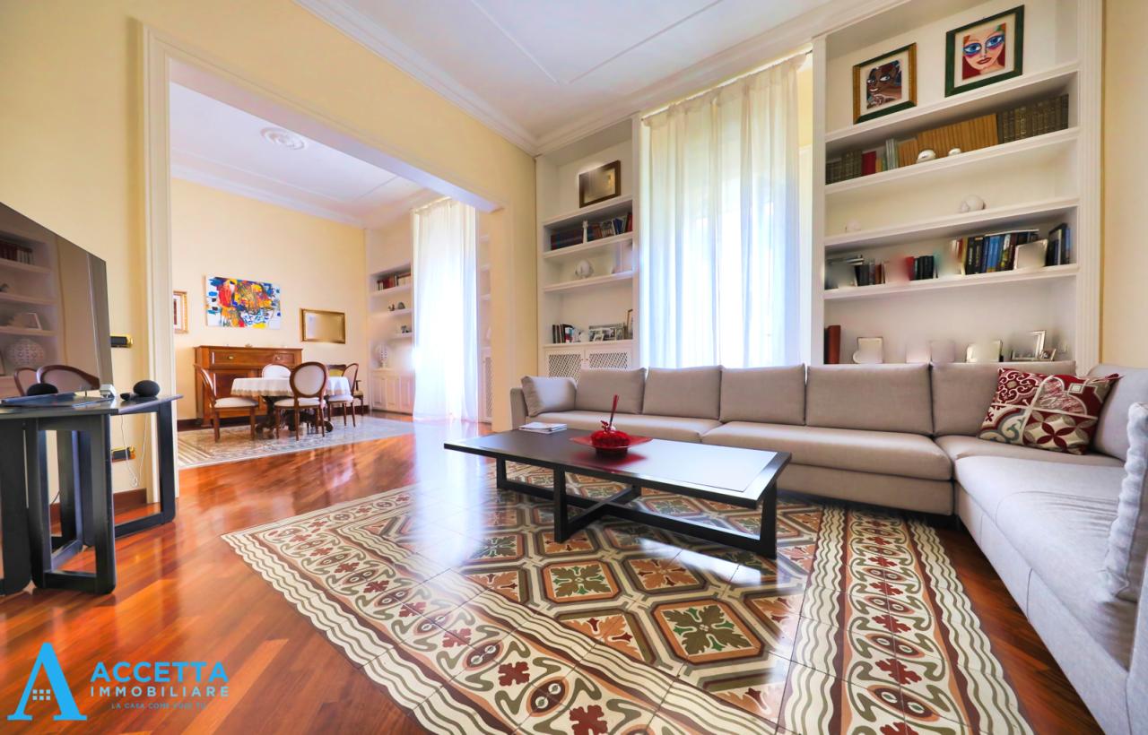 Vendita Esavani, Taranto Vendita Esavani, Taranto foto