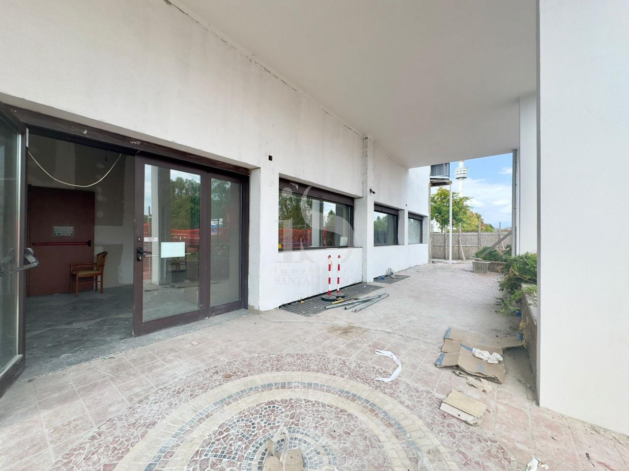 Affitto Attività commerciale, Vimercate foto