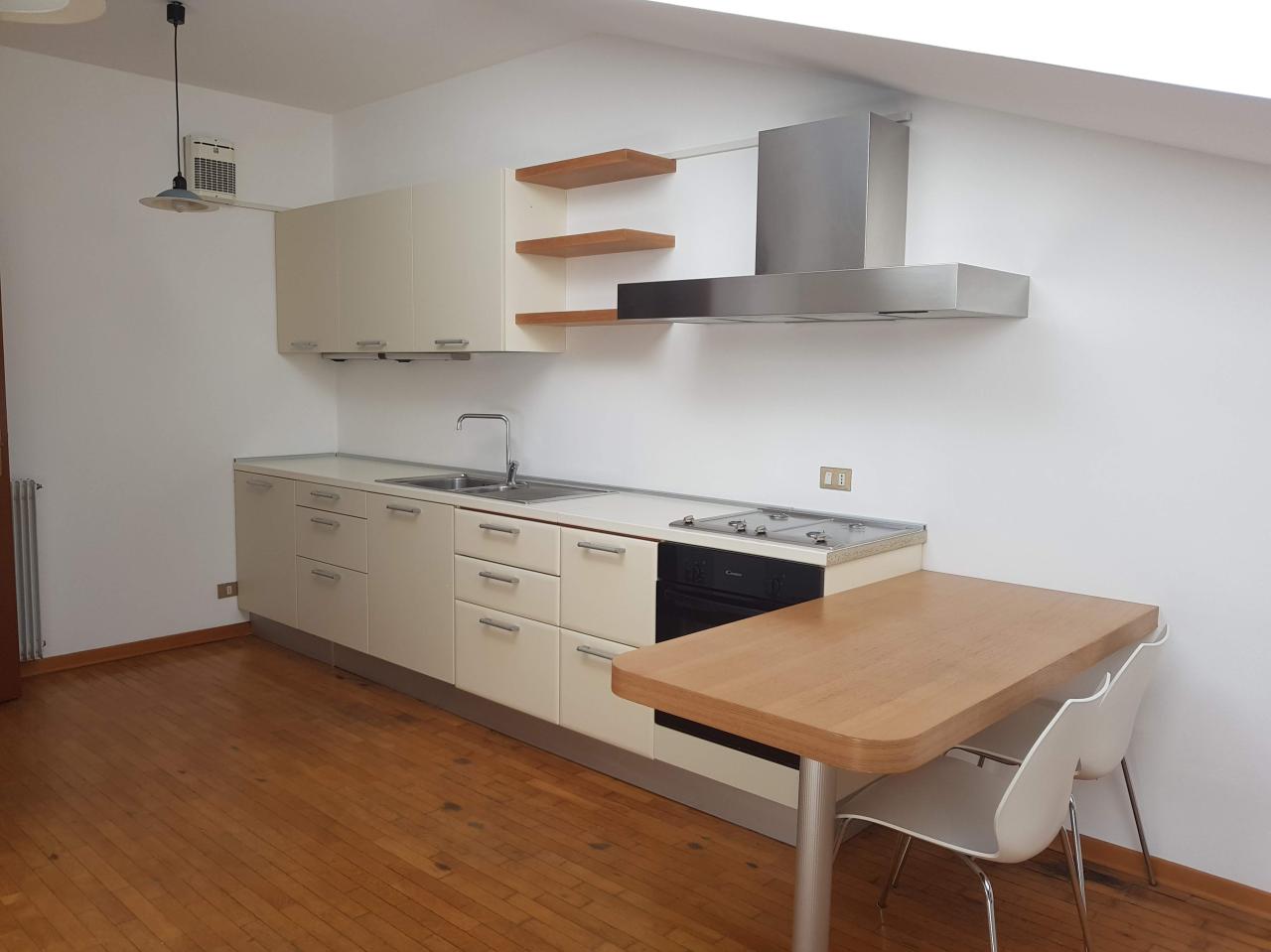 Affitto Appartamento, Gorizia foto