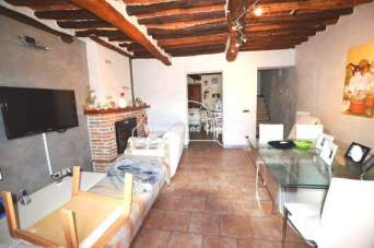 Affitto Casa indipendente, Lucca Affitto Casa indipendente, Lucca