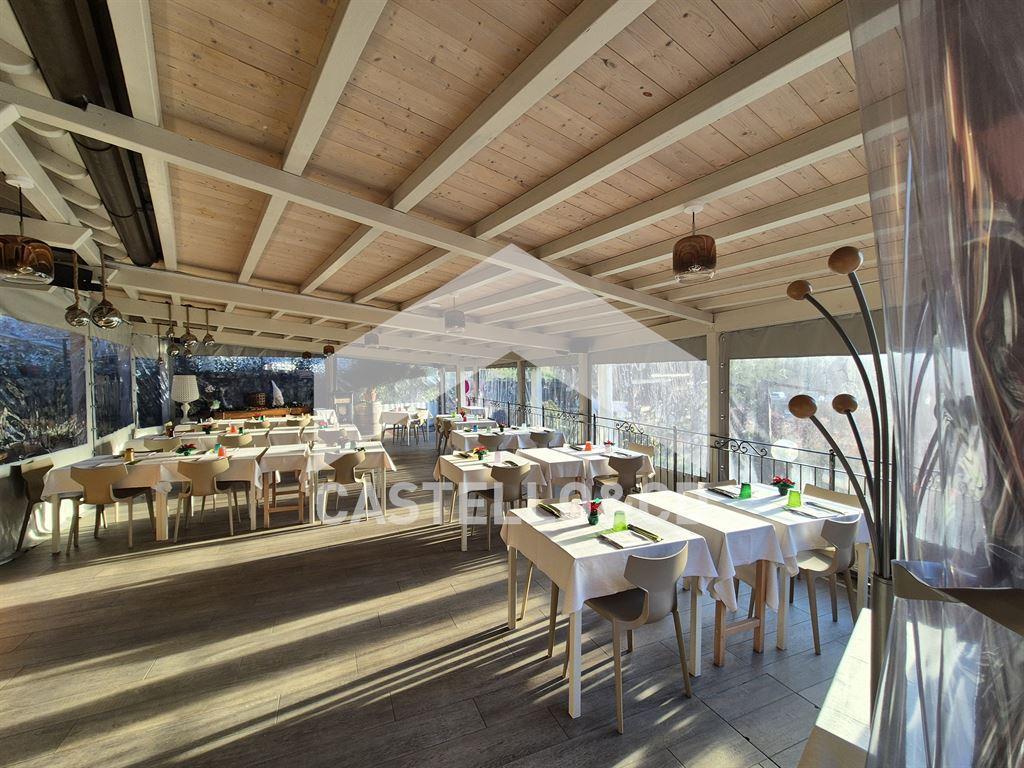 Vendita Villa, Nave foto