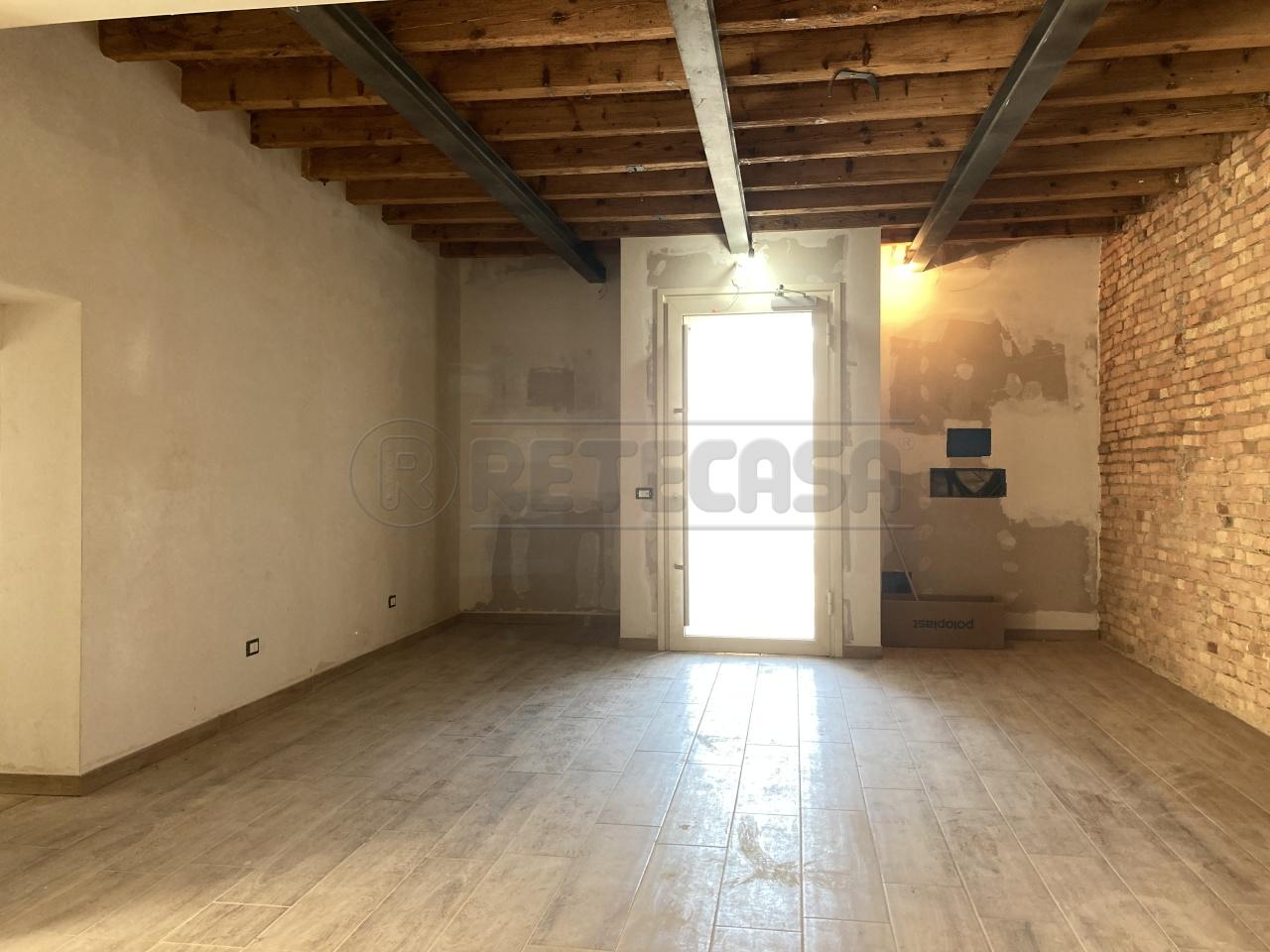 Affitto Trivani, Offanengo foto