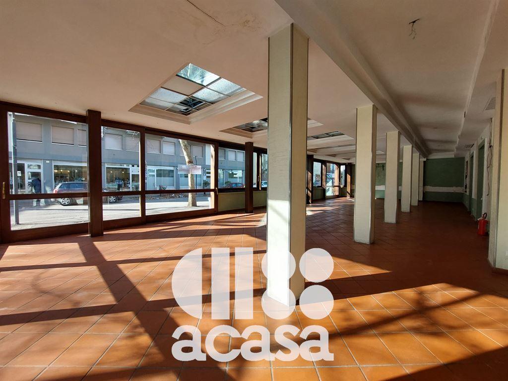 Affitto Negozio, Cesenatico foto