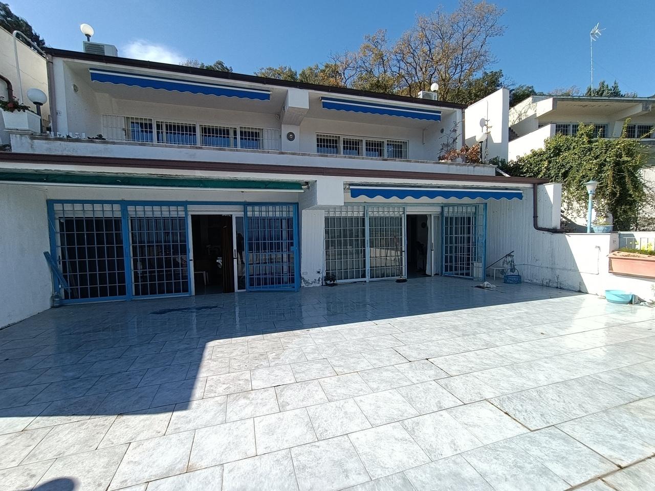 Vendita Quadrivani, Staletti foto