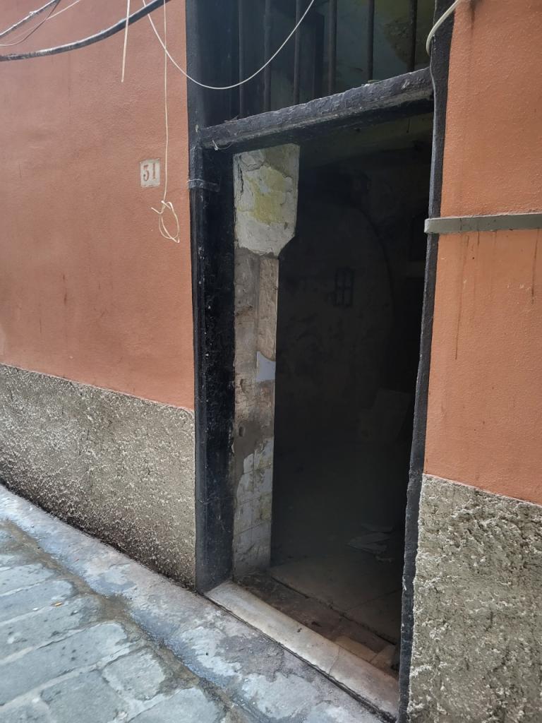 Vendita Monovano, Genova Vendita Monovano, Genova foto