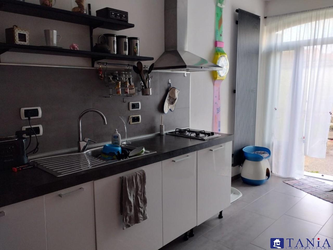 Vendita Trivani, Carrara foto