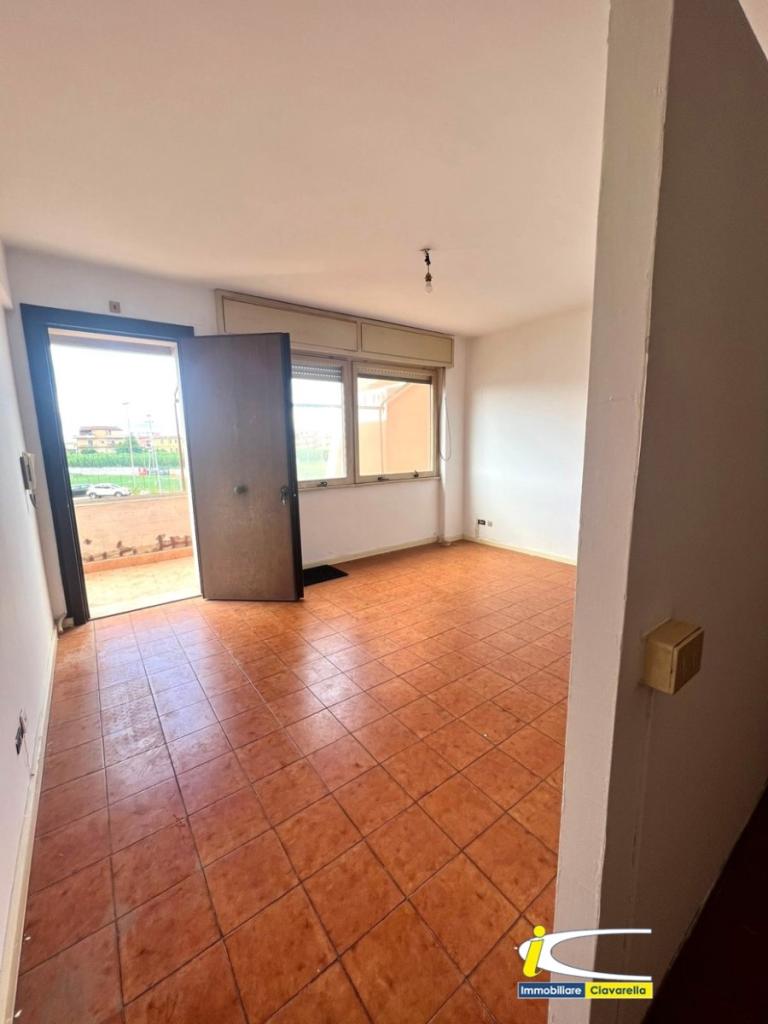 Vendita Bivani, Ladispoli foto