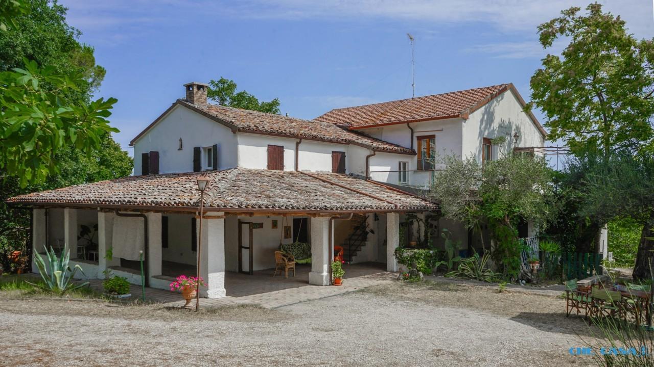 Vendita Loft, mansarde e attici, Coriano foto