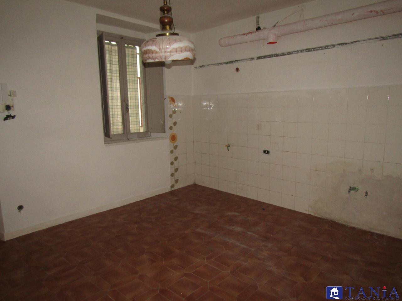 Vendita Trivani, Carrara foto