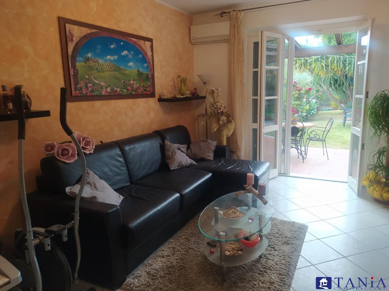 Vendita Pentavani, Carrara foto