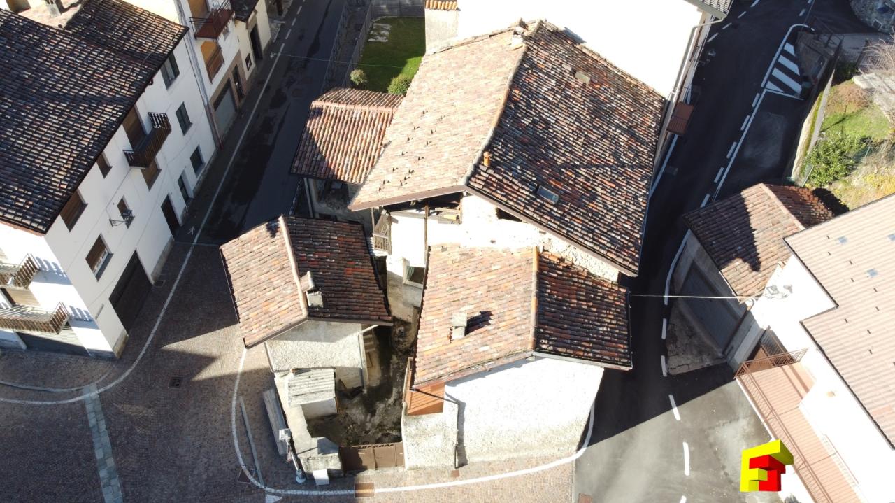 Vendita Multivani, Moggio foto