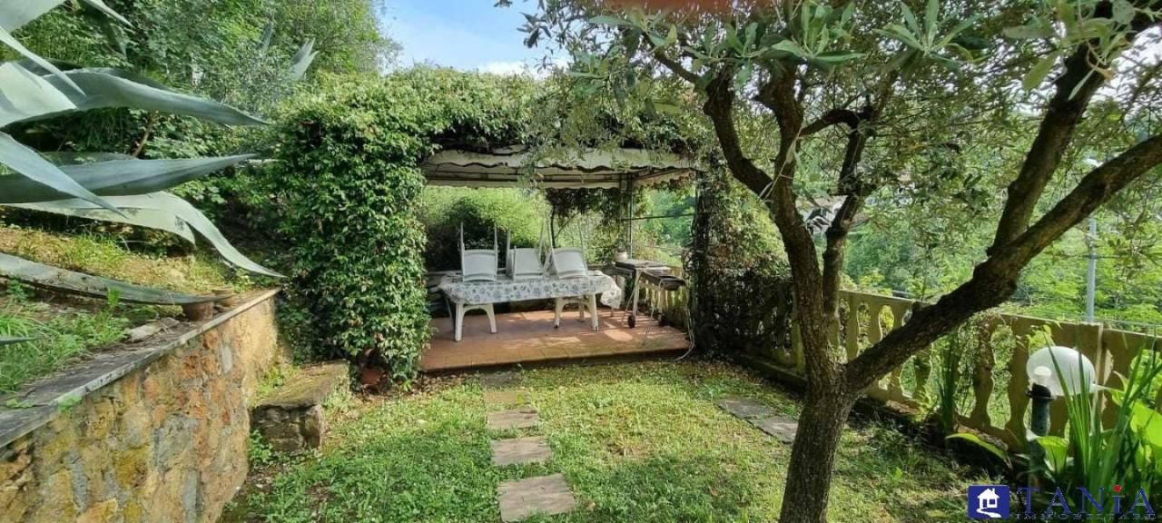 Vendita Esavani, Carrara foto