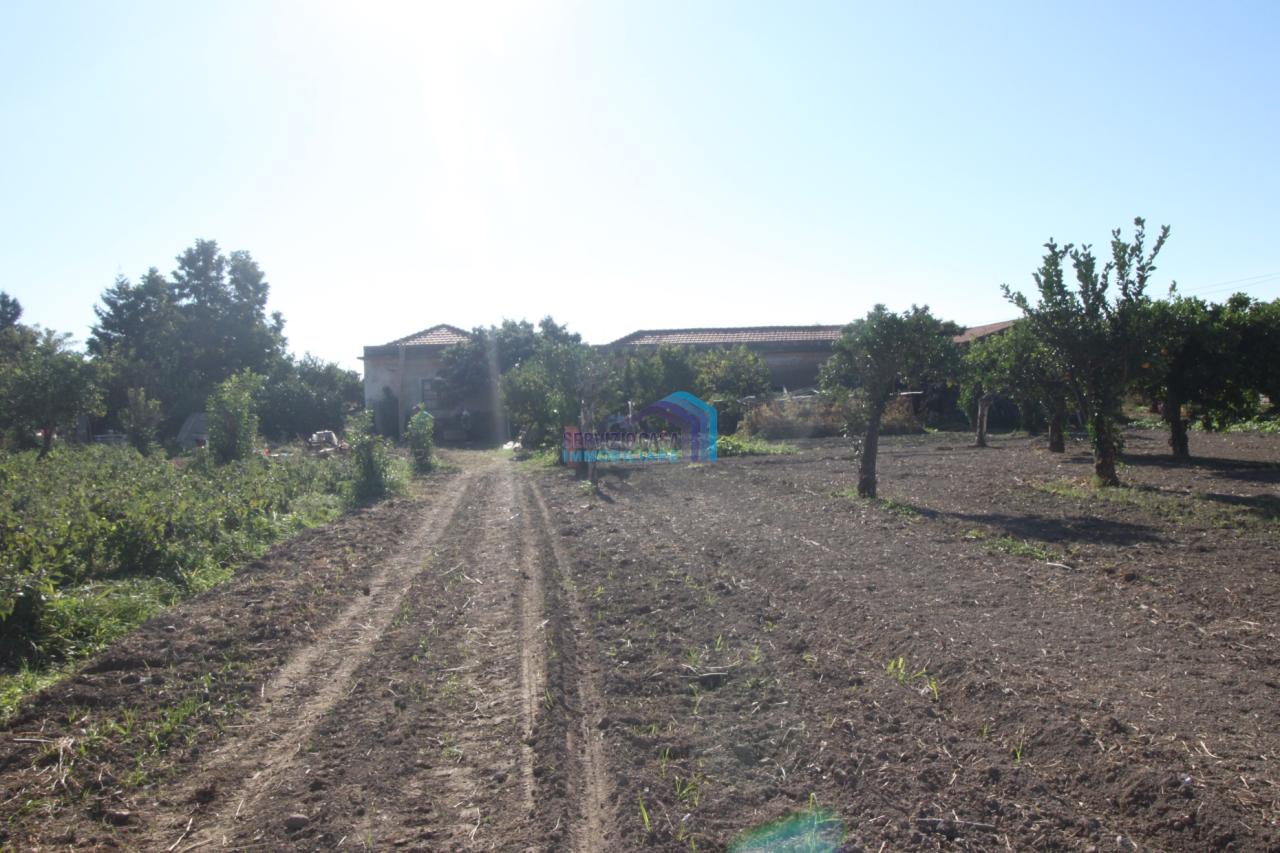 Vendita Quadrivani, Giardini-Naxos foto