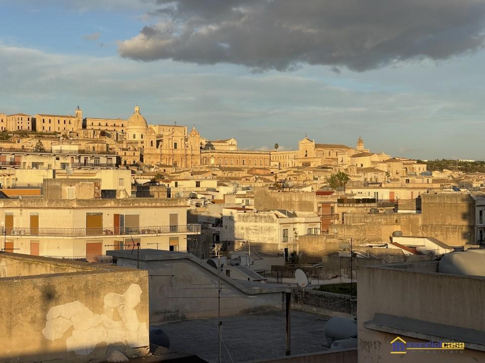 Vendita Esavani, Noto Vendita Esavani, Noto foto