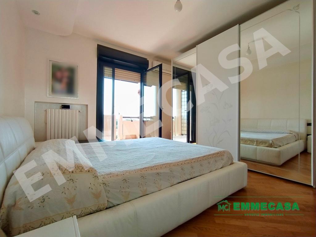 Vendita Trivani, Valenzano Vendita Trivani, Valenzano foto