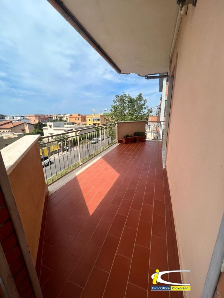 Sale Trivani, Ladispoli foto
