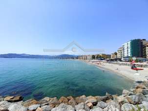 Affitto Pentavani, Savona
