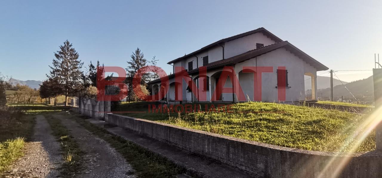 Vendita Esavani, Licciana Nardi foto