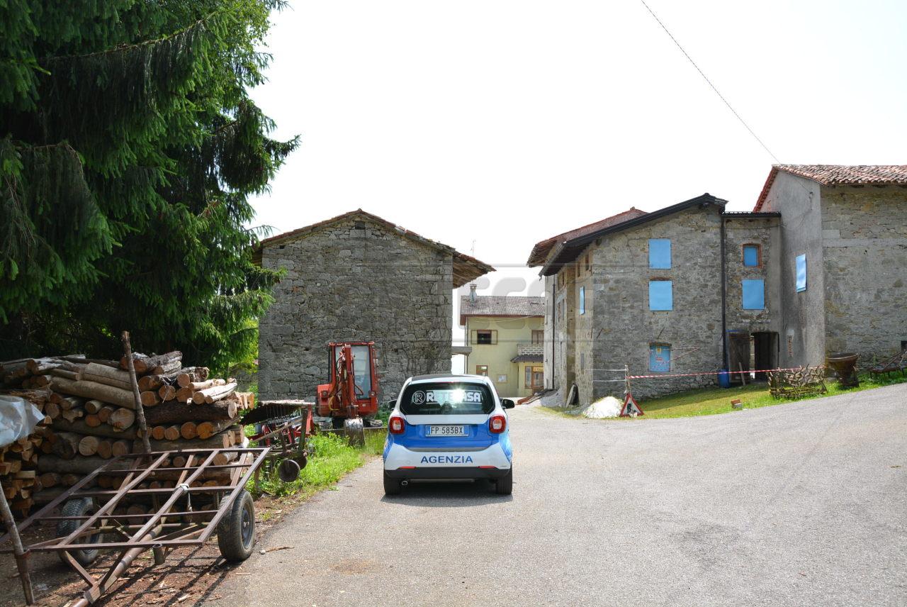 Vendita Multivani, Pulfero foto