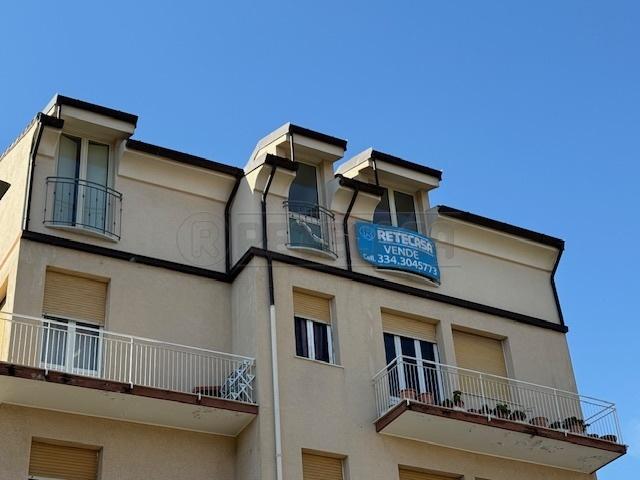 Vendita Trivani, Loano foto