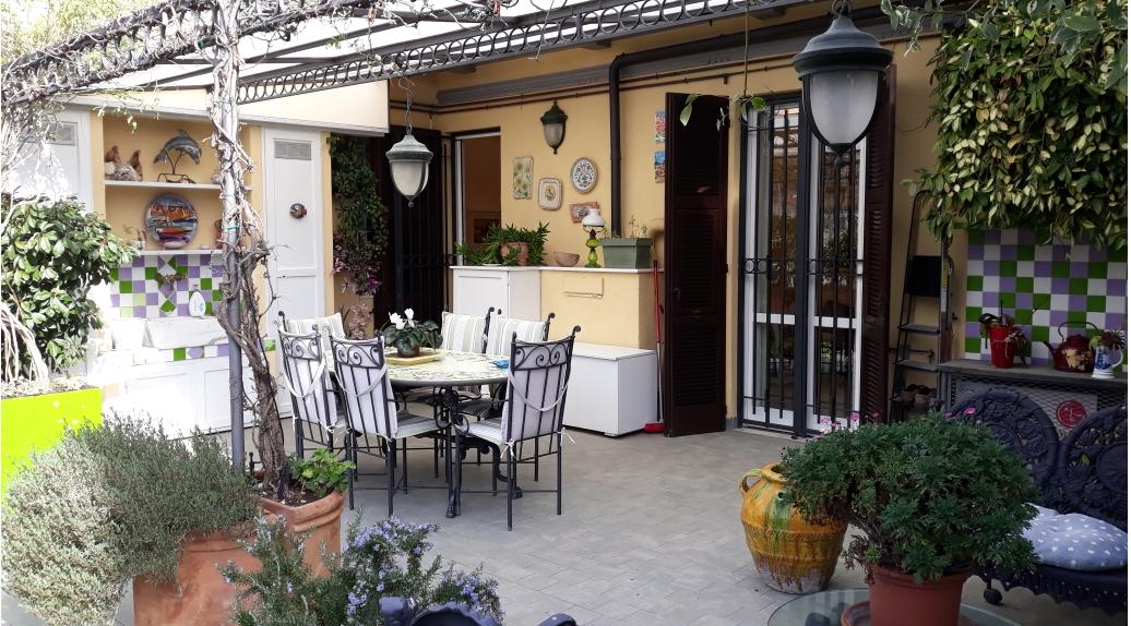 Vendita Multivani, Ameglia foto