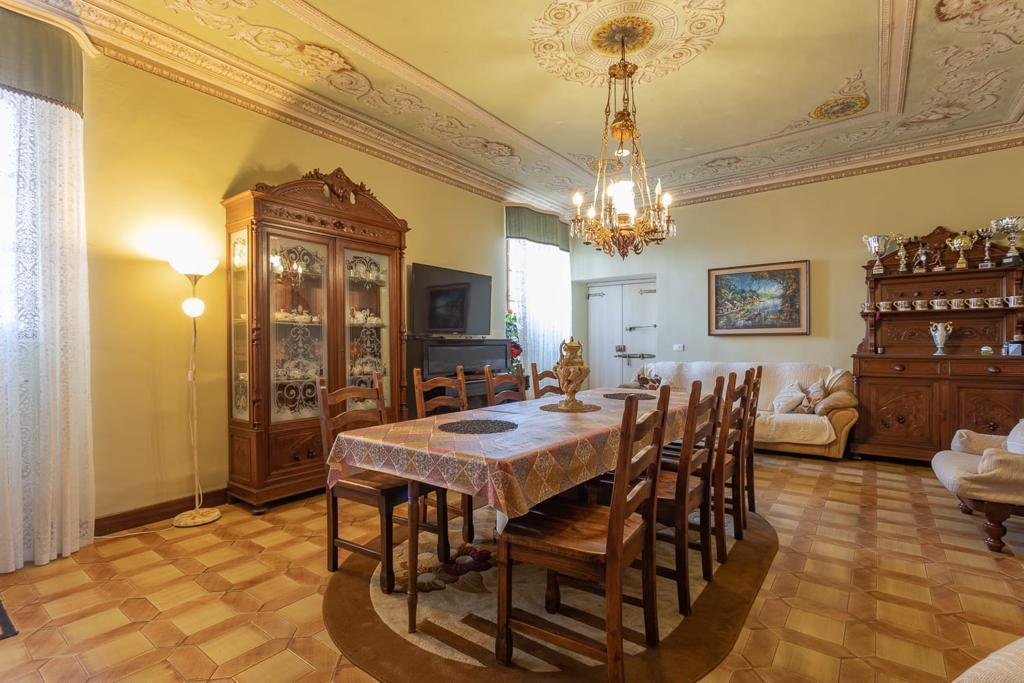 Vendita Case, Aulla foto