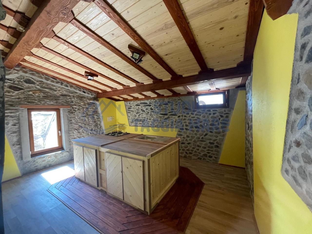 Vendita Quadrivani, Molini di Triora Vendita Quadrivani, Molini di Triora foto